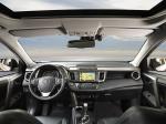 Toyota RAV4 2013 года